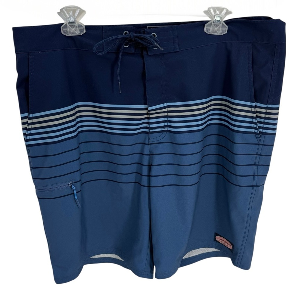 Vineyard Vines Mens Size 38 Performance Blue Stripe Stretch Board Shorts swim